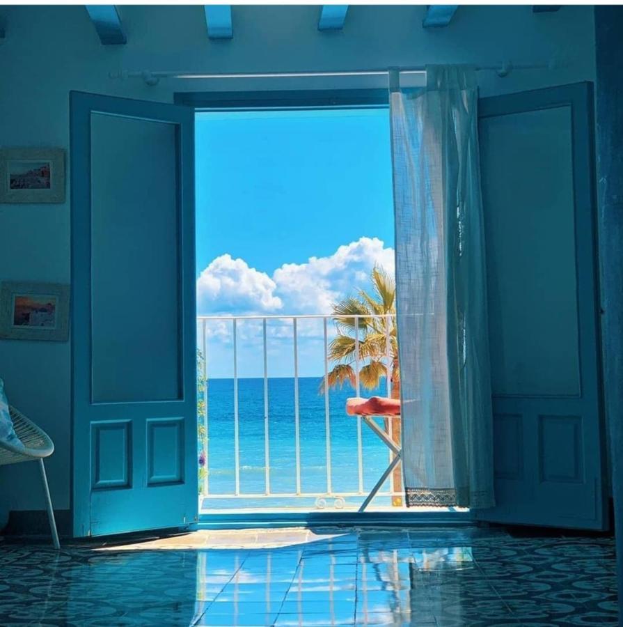 דירות אלתיאה Colorful Sunrise (Adults Only) מראה חיצוני תמונה